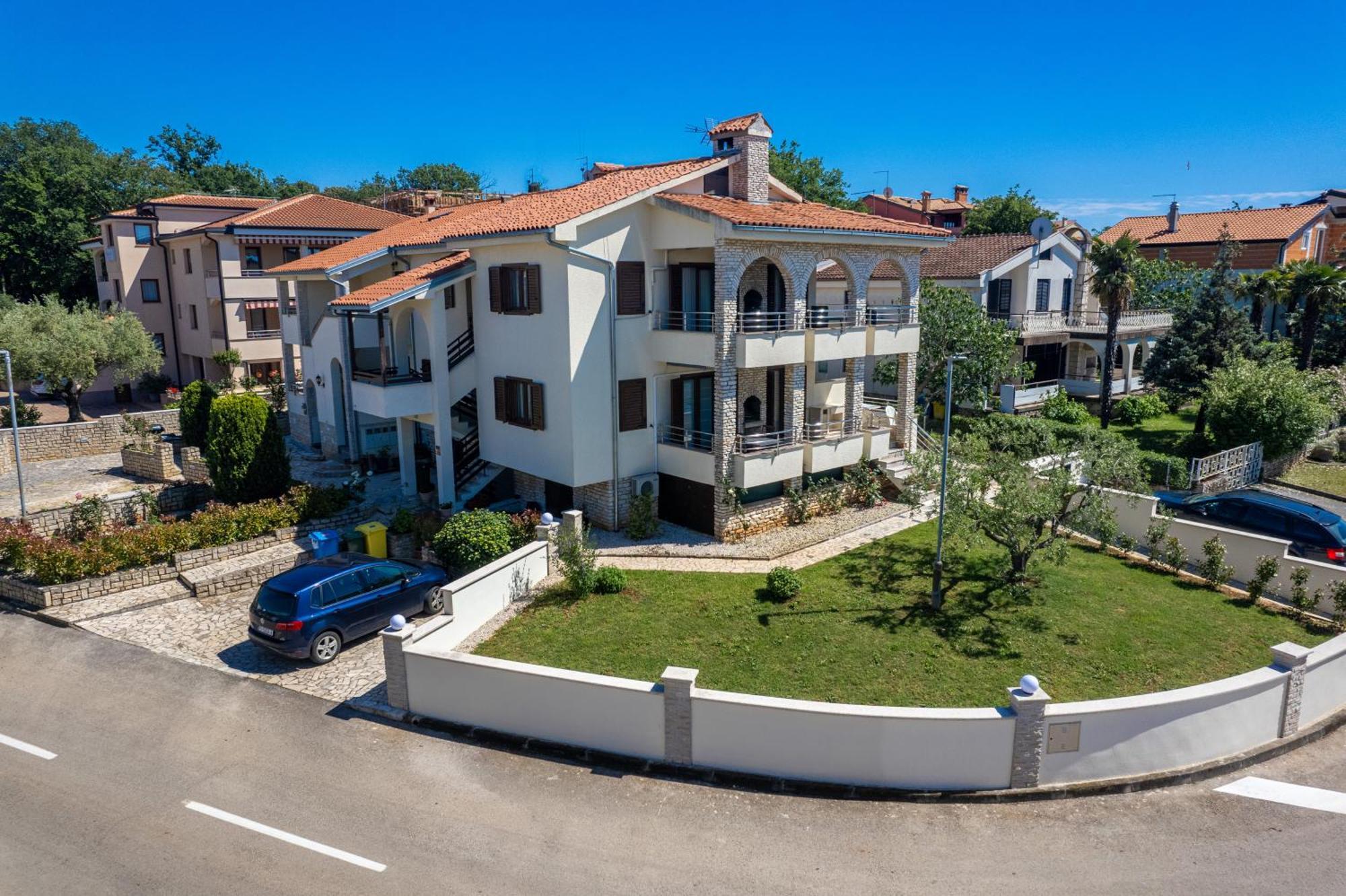 Apartments Marizela Porec Esterno foto