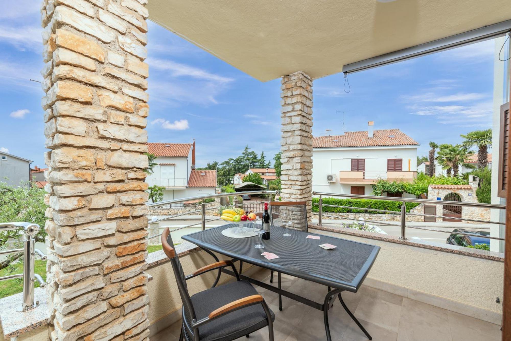 Apartments Marizela Porec Esterno foto